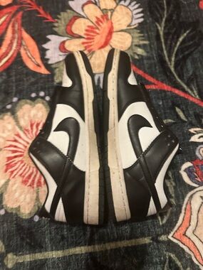 Nike Dunk Low Black White Women’s 8 Sneakers No Insoles No Laces 🖤